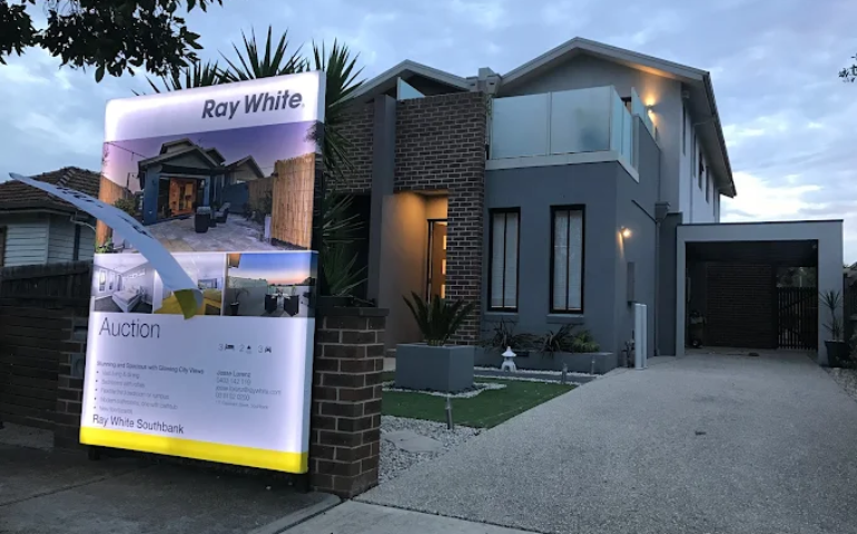 Ray White Southbank | Melbourne City